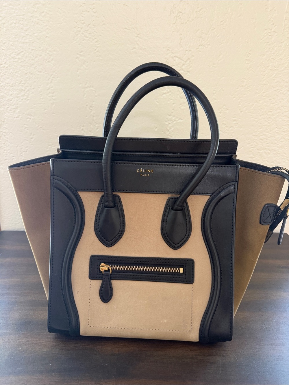 Small Luggage Tote in Beige and Black